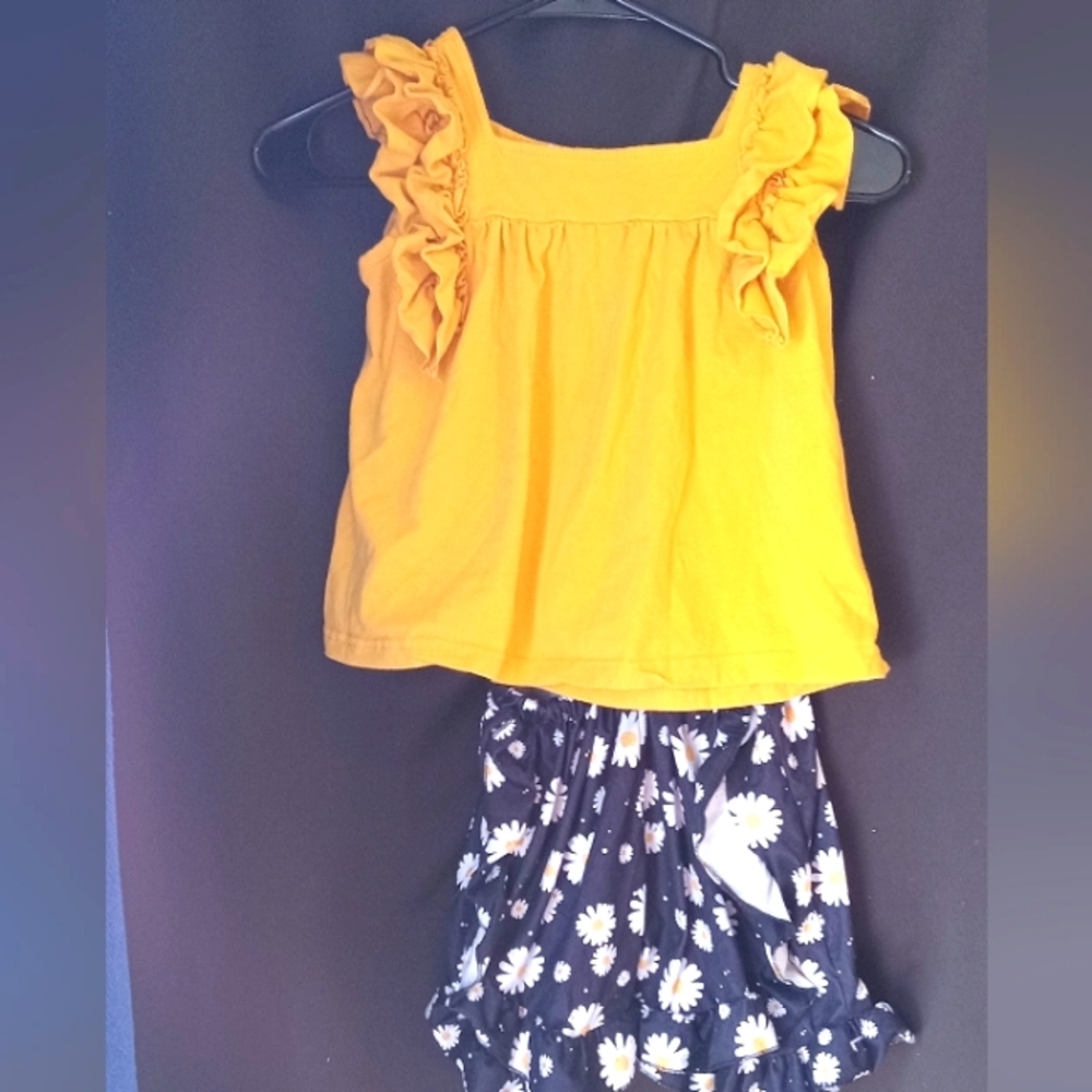 Yellow blue and white size 2x